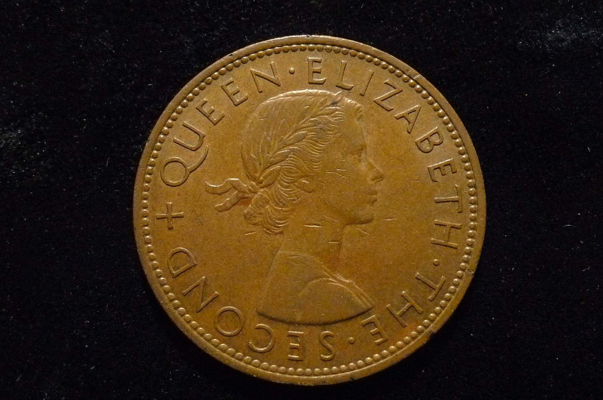 Queen-Elizabeth-II-Memorial-Thread