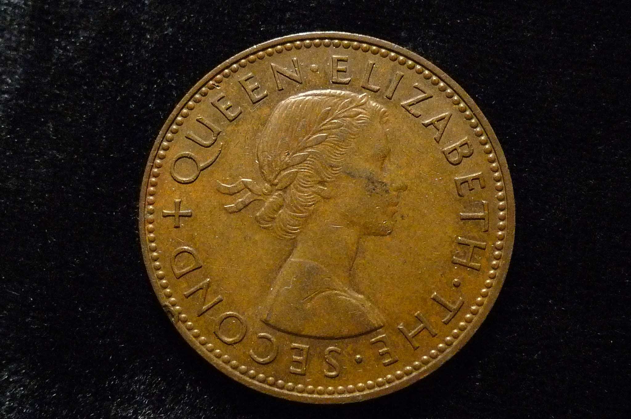 Queen-Elizabeth-II-Memorial-Thread