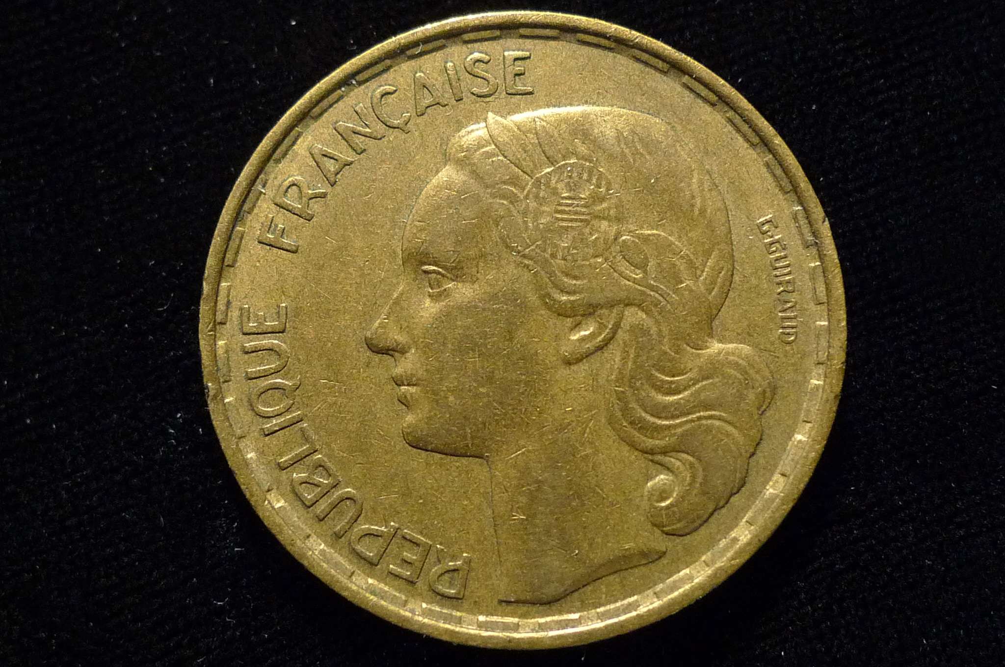 Post-Your-Coins-With-Hats
