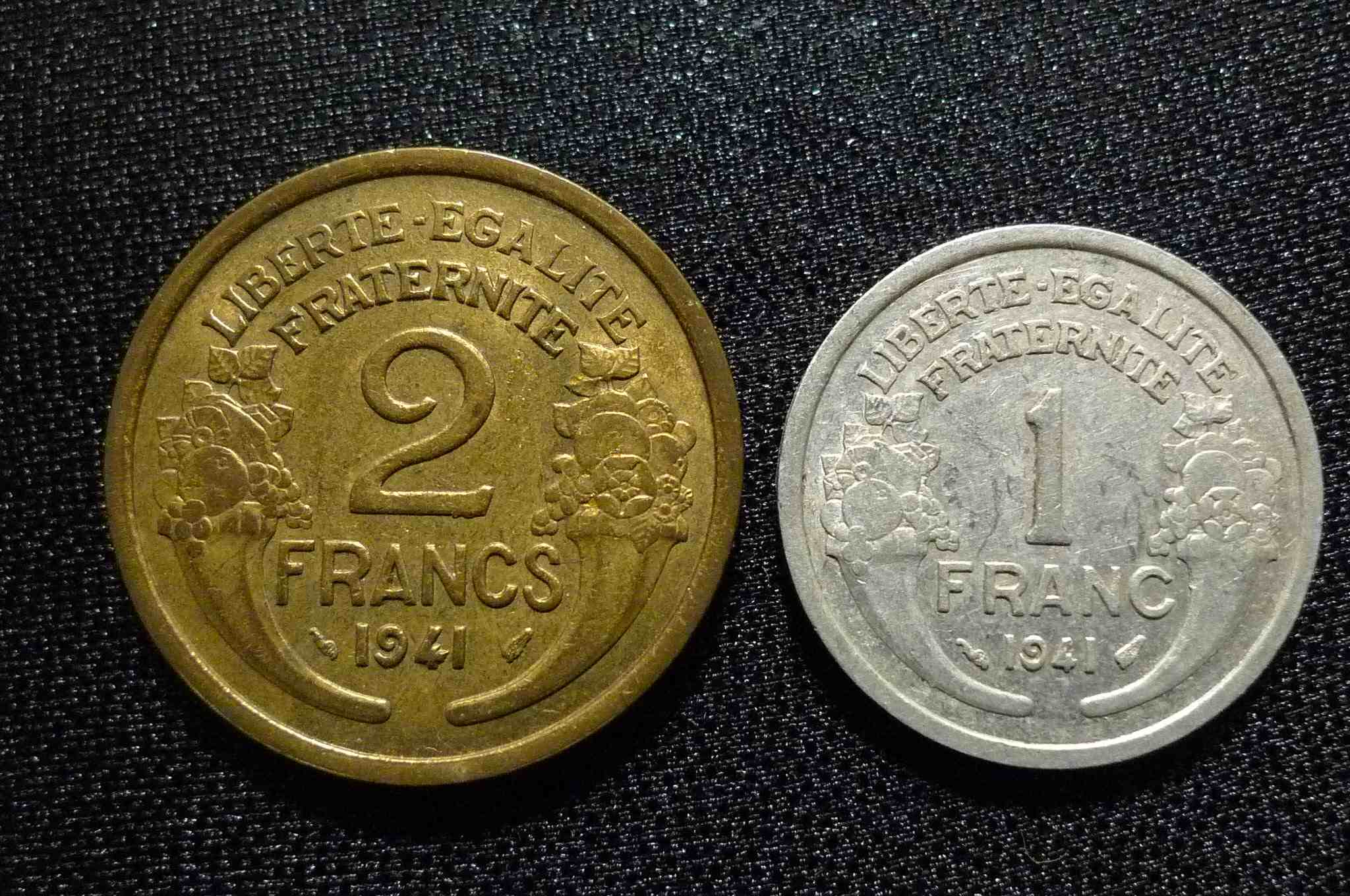 Post-Your-Coins,-Medals-And-Tokens-With-A-Cornucopia