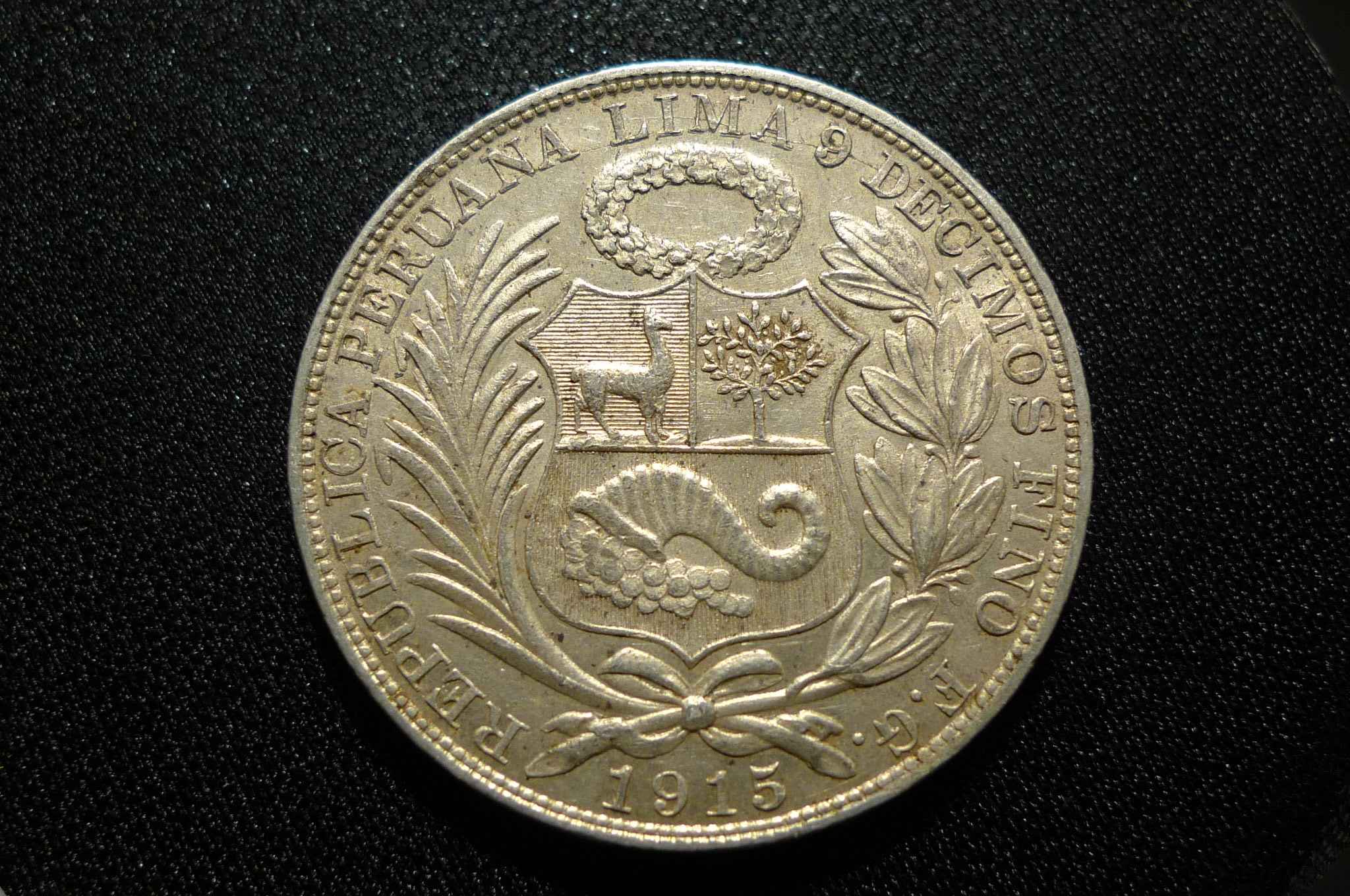 Post-A-Coin-Or-Medal-With-A-Die-Crack!