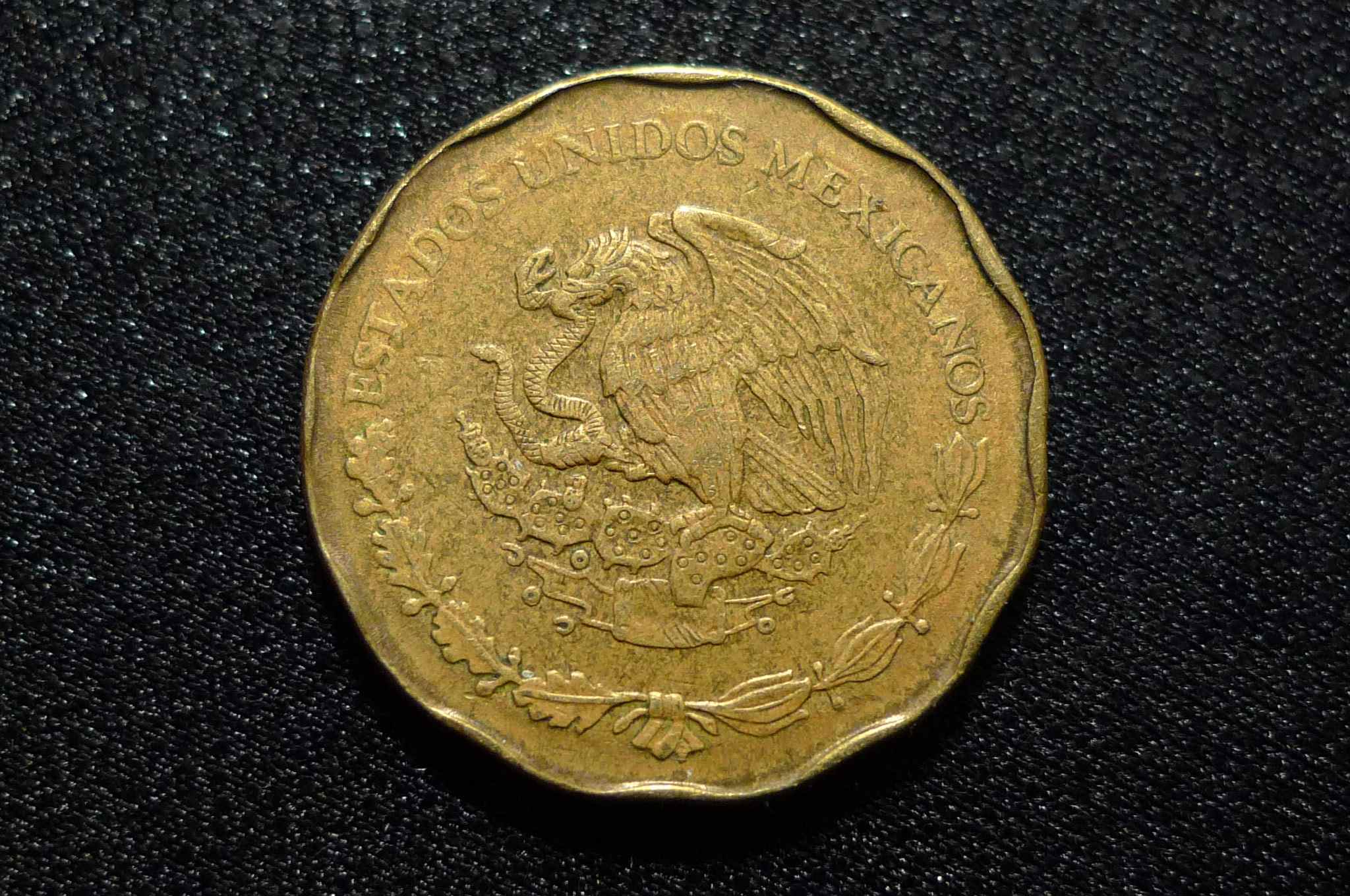 Show-Your-Coins-With-Different-Edges