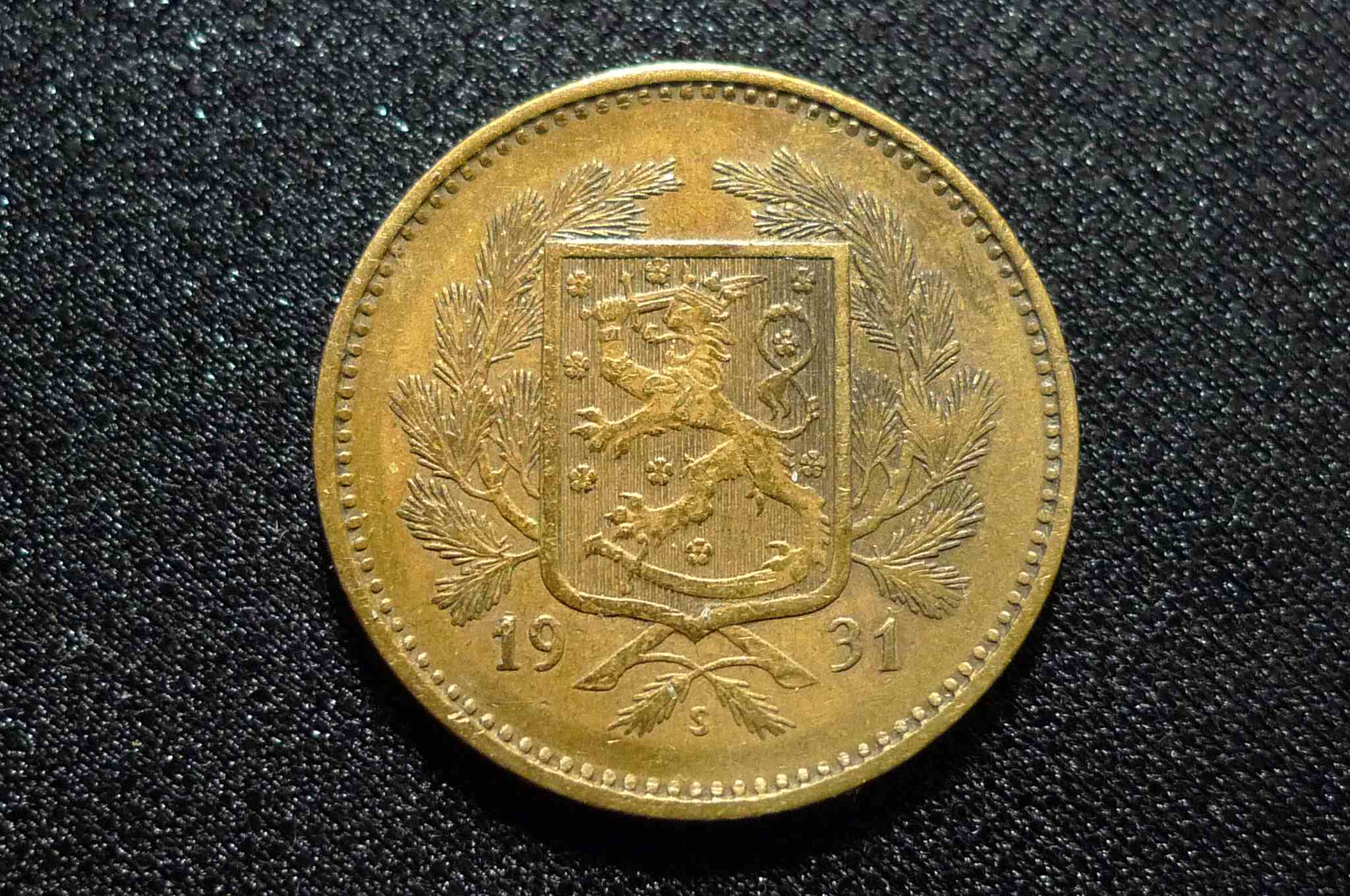 Post-Your-Coins-Depicting-Weaponry!