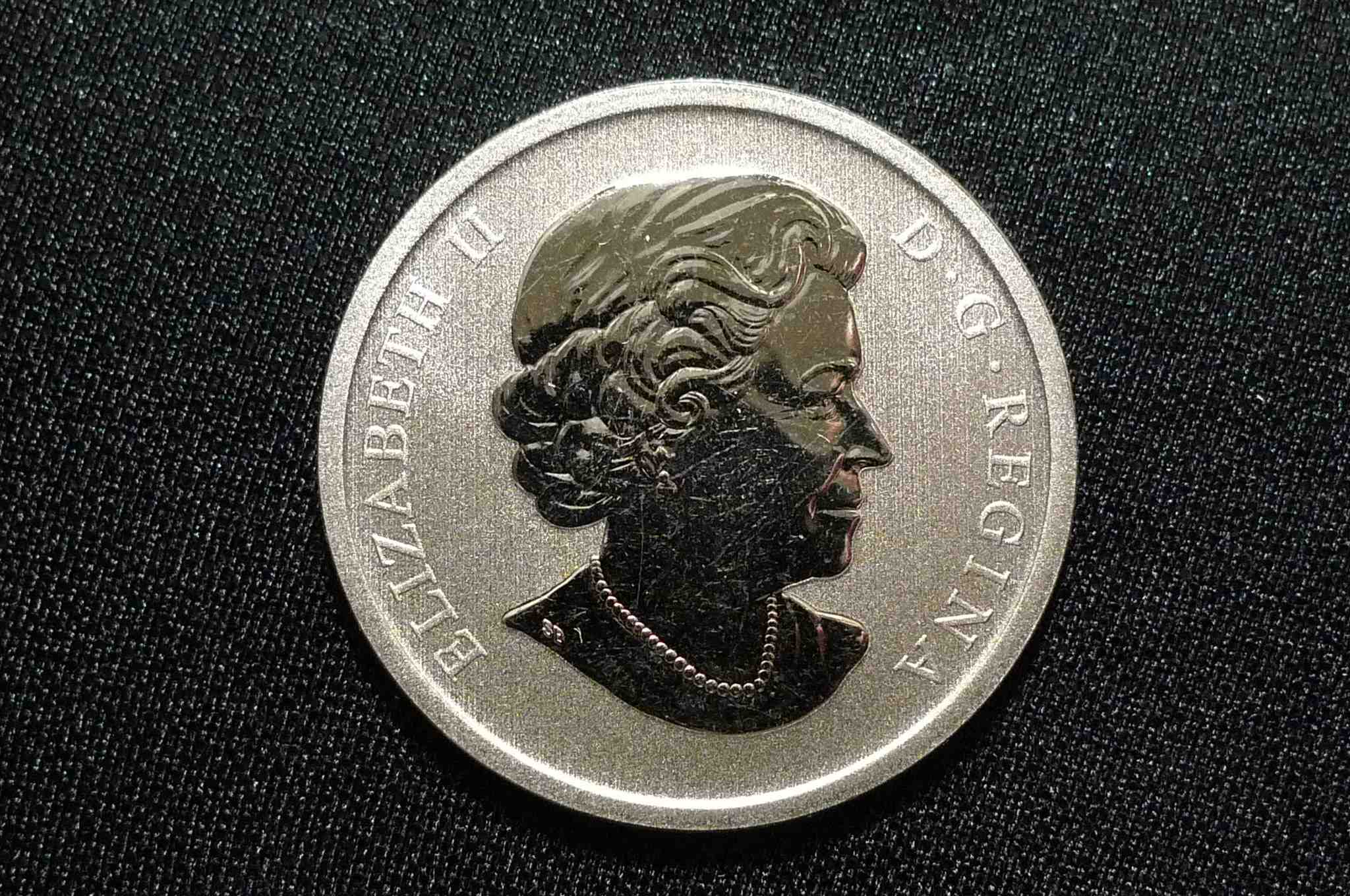 Queen-Elizabeth-II-Memorial-Thread