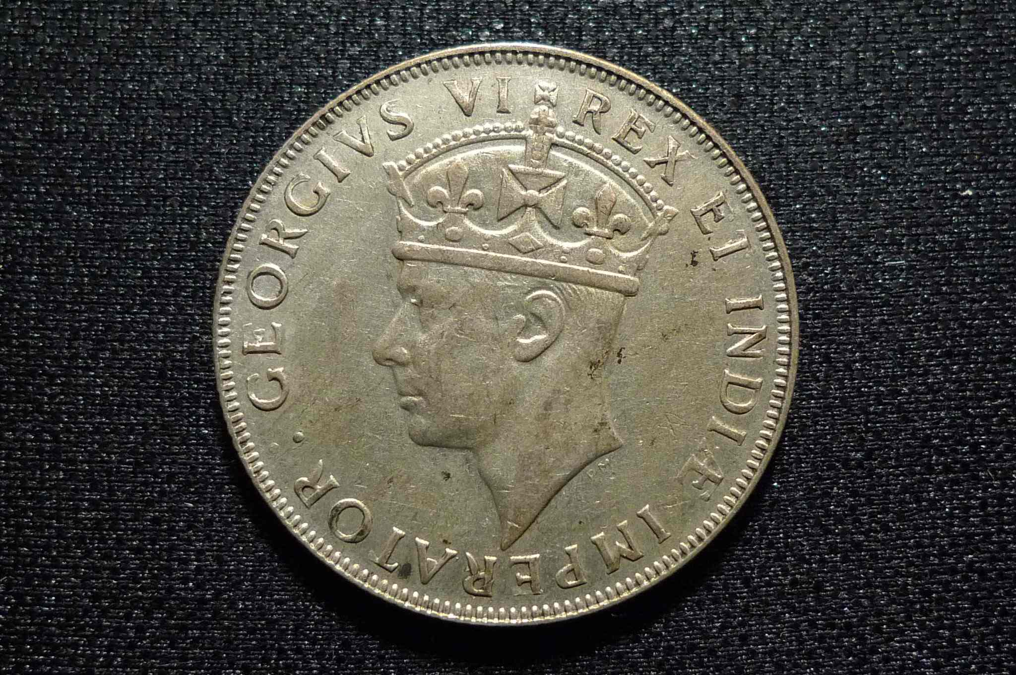 Post-A-Coin-Or-Medal-With-A-Die-Crack!