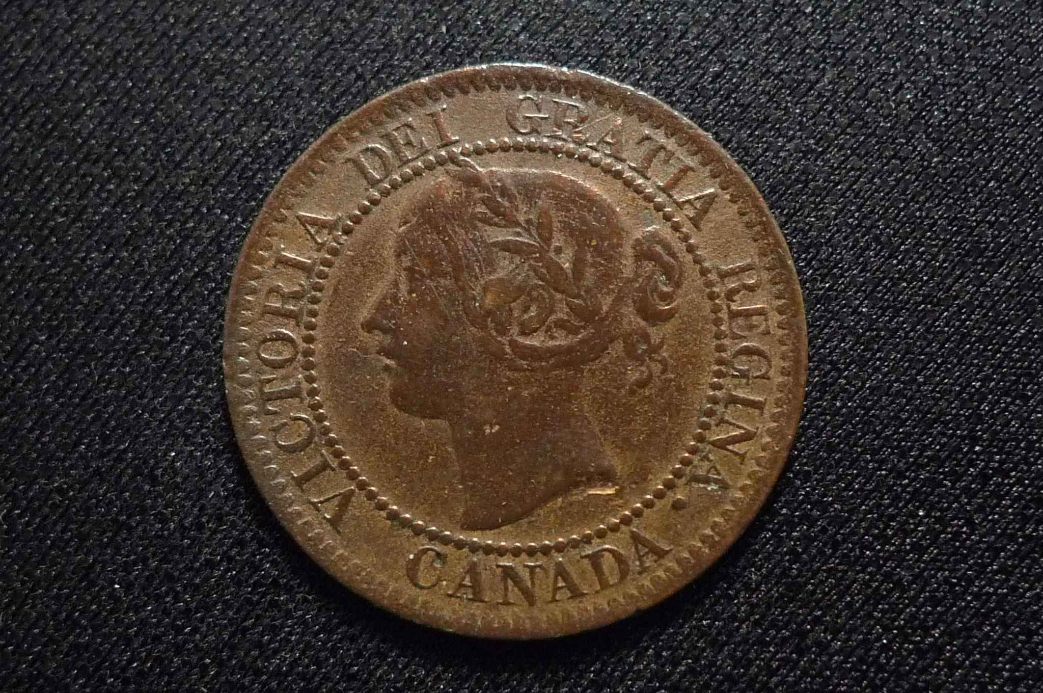 Around-The-World-With-Coins---A-Coin-Geography-Game