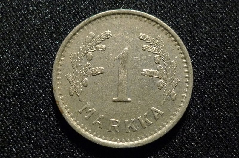 Post-Your-Coins-Depicting-Weaponry!