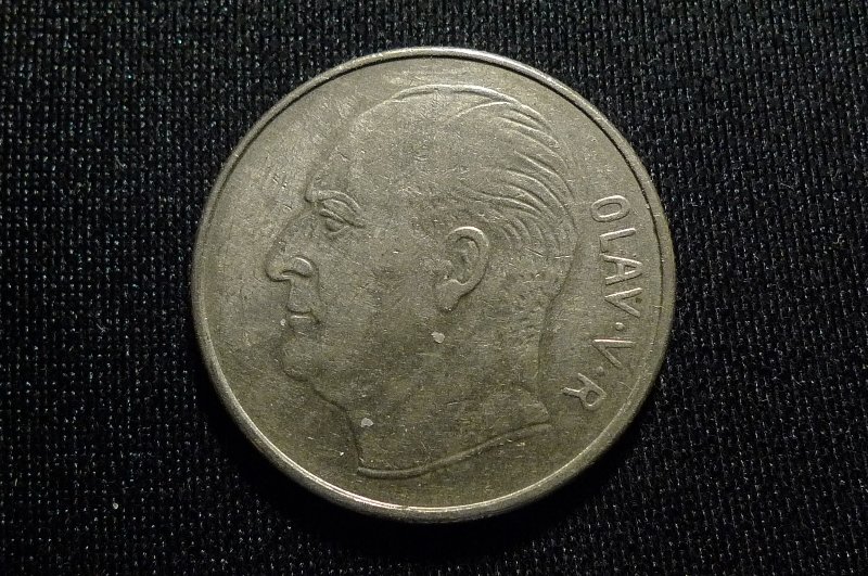 Post-Your-Coins-With-Horses