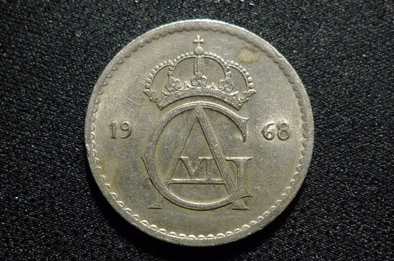 Post-Your-Coins-With-Coats-Of-Arms,-Shields,-Crests,-Crowns,--Etc.