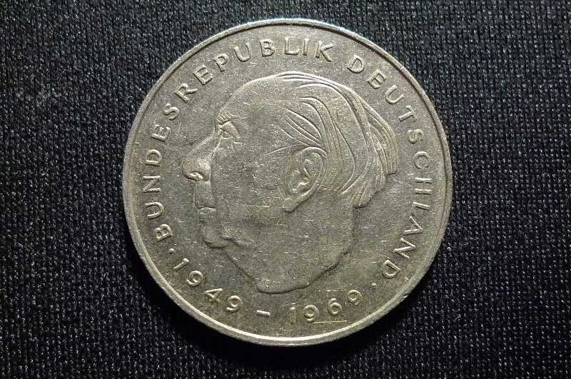 Post-Your-Coins-Representing-The-Animal-Kingdom.