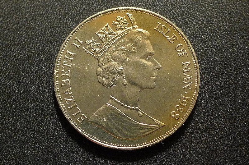 Post-Your-Coins-With-A-Castle