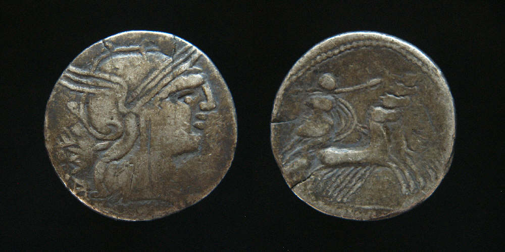 Dacian-Imitation-Of-Republian-Denarius