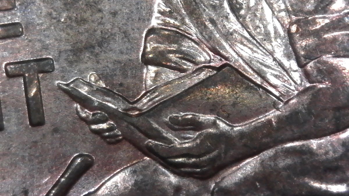 2009-Extra-Finger-Lincoln-Cent-WDDR-043-Variety