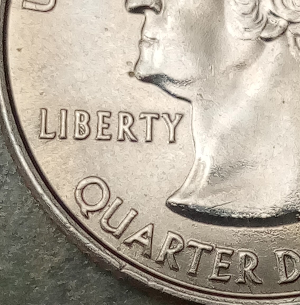 Found-This-2008-Hawaii-Quarter-Issue-With-The-Letter.b-Of-Liberty