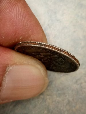 2005-D-Oregon-Quarter-Has-Weird-Reeding-Around-Whole-Coin