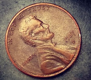 1987-D-Penny.-Offcenter-And-Obverse-Die-Clash-Need-Oppinon