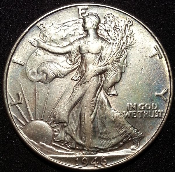 1946-Walking-Liberty-DDR
