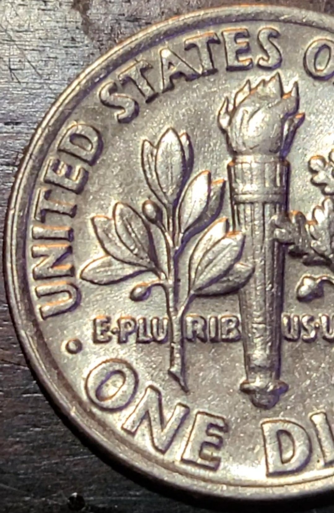 1996-P-Dime-Upper-Lip-Area-Die-Crack?