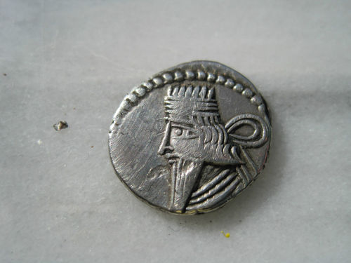 New-Coin:-Vologases-III