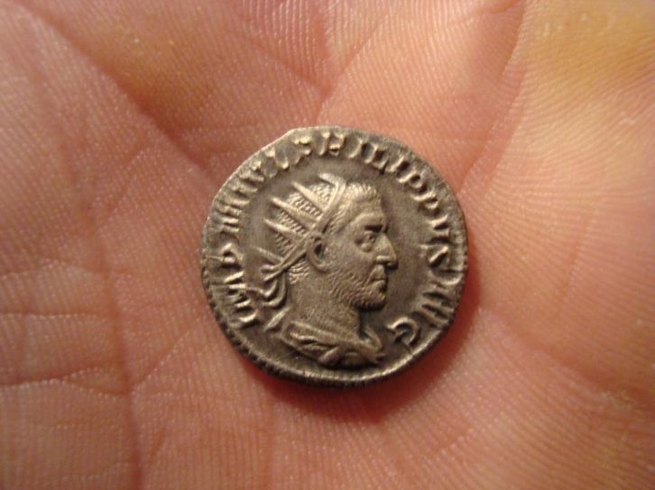 VF-Antoninianus-Of-Philip-I