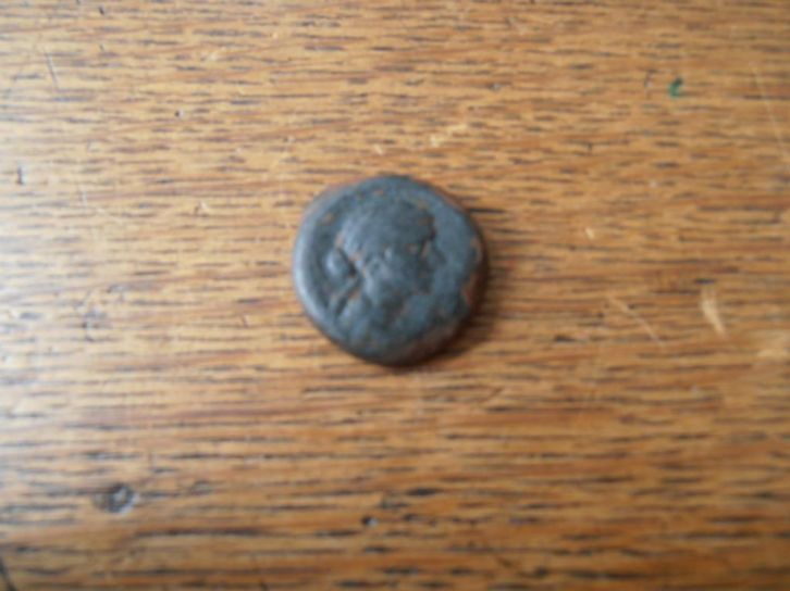 Help-With-ID-Please!-Is-This-Cleopatra-VII-Again?