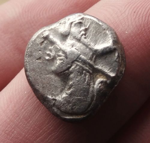 New-Achaemenid-Siglos-Coin
