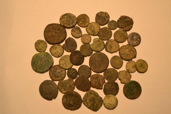 120-Roman-Coins-For-90-Euro:-Worth-It?
