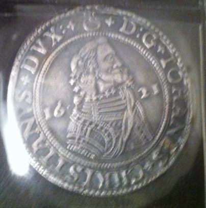 Please-Help-Identify-And-Verify-Are-Real