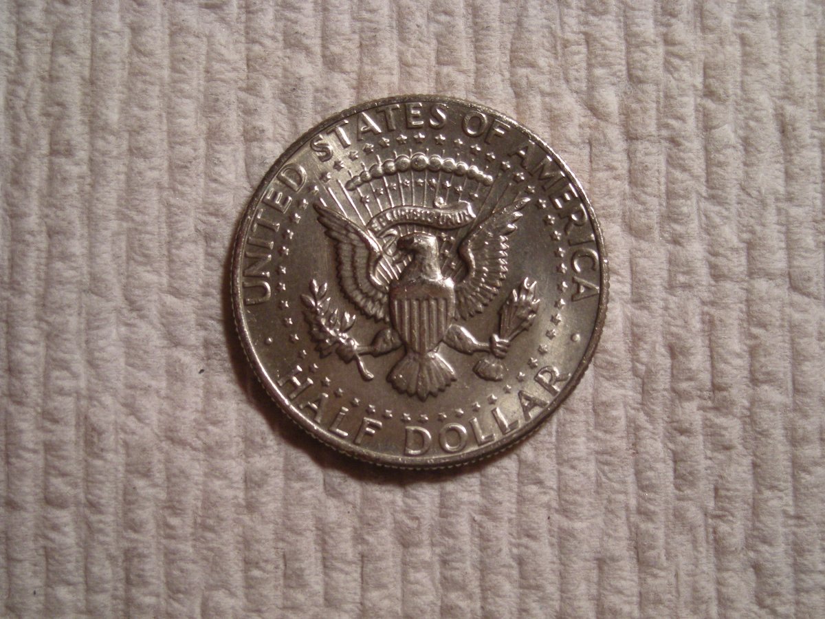 1982-P-Half-Dollar-No-FG