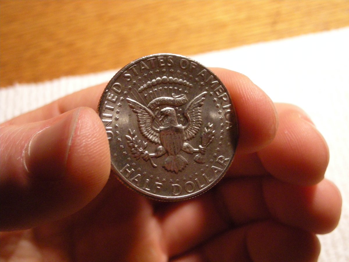 1982-P-Half-Dollar-No-FG