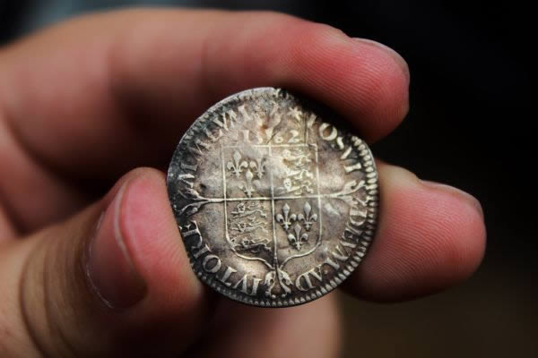 Latest-Acquisition:-1562-Elizabeth-I-Sixpence-Milled