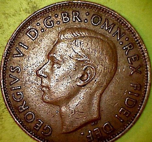 1952-Penny-Doubling-Visible-On-The-Rim-Beads