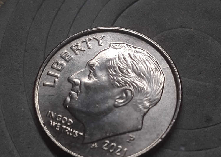 2021-P-Dime-Looks-Like-It-Has-An-Die-Chip-That-Looks-Like-A-Leaf
