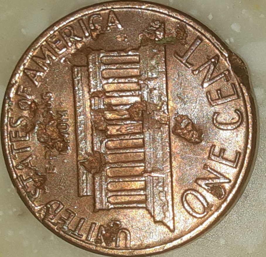 Potential-1979-Lincoln-Cent-Error-Or-Post-Mint-Damage?