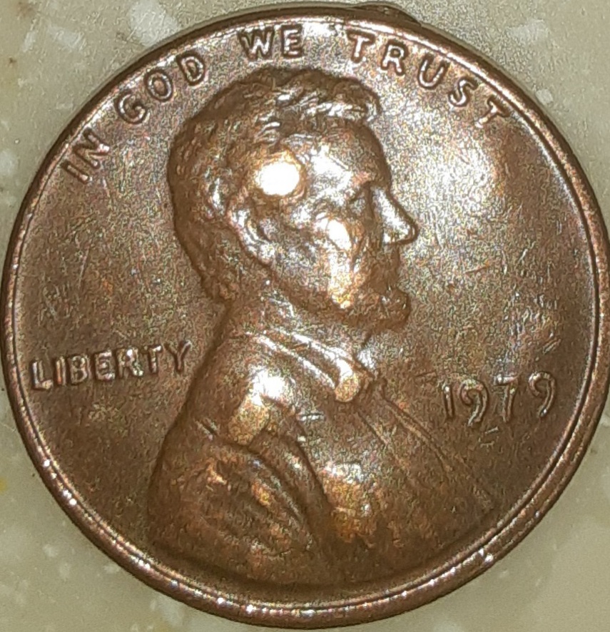 Potential-1979-Lincoln-Cent-Error-Or-Post-Mint-Damage?