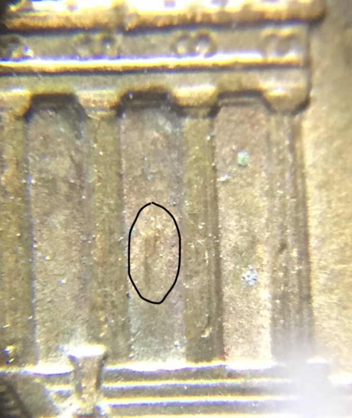 1994-D-Partial-Doubled-Column-Or-3-Well-Placed-Die-Breaks?