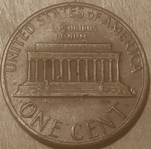 1982-Philadelphia-Zinc-Lincoln-Cent-Large-Date-Over-Small-Date?