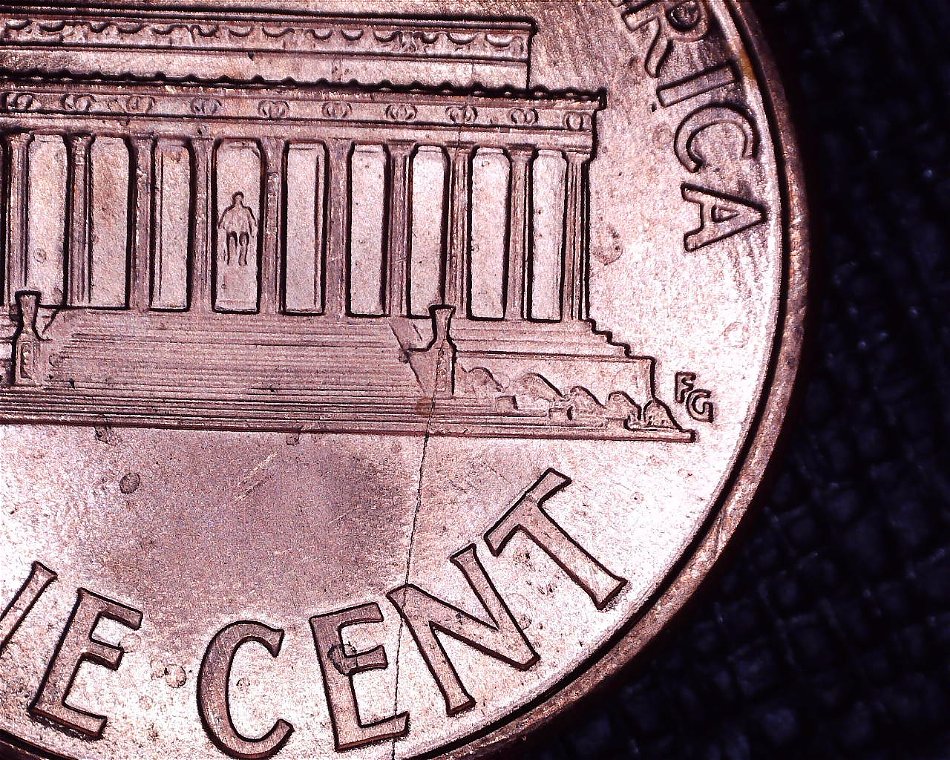1995-Penny-Reverse-Die-Crack