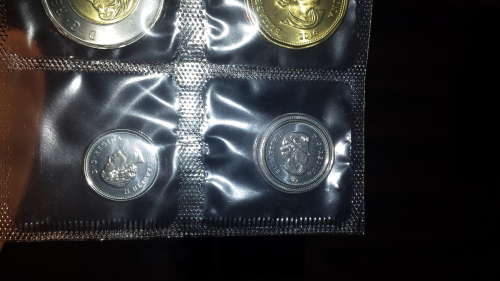 Extra-Coin-In-2016-Uncirculated-Set
