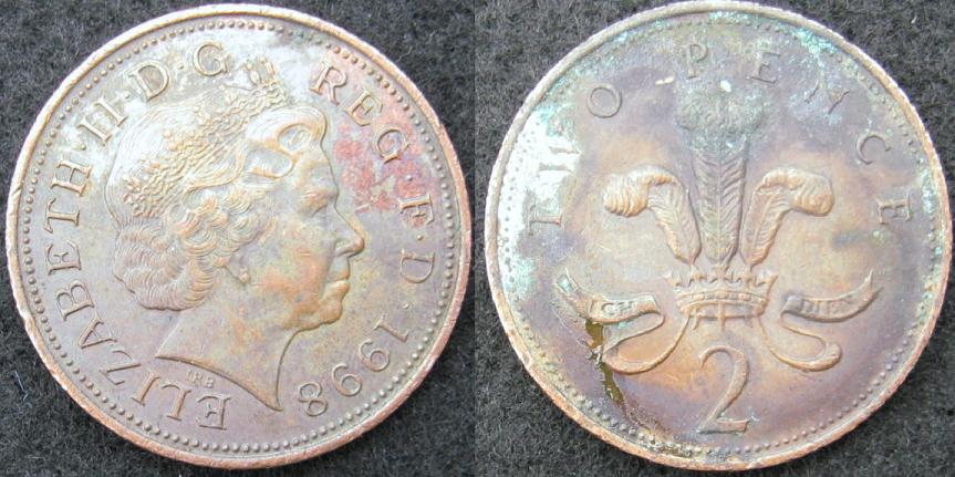 Finding-Alien-Coins-In-Rolls