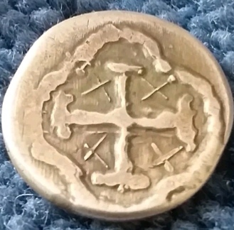 What-On-Earth-Is-This-Help-Please!!-Id:-Silver-Slug-With-Pirate-Motif