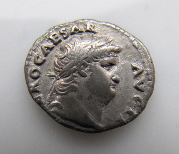 Nero-Denarius---Underweight