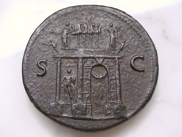 Another-Nero---Triumphal-Arch-Sestertius