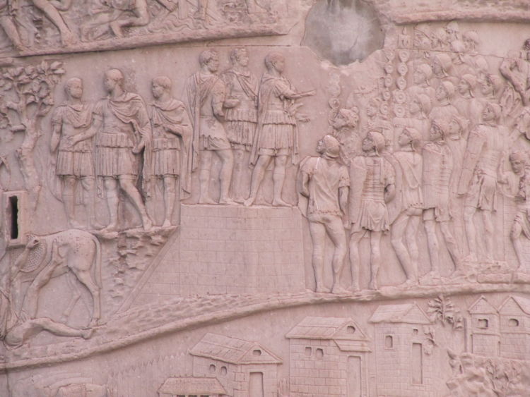 Trajan-Column-On-Coin.