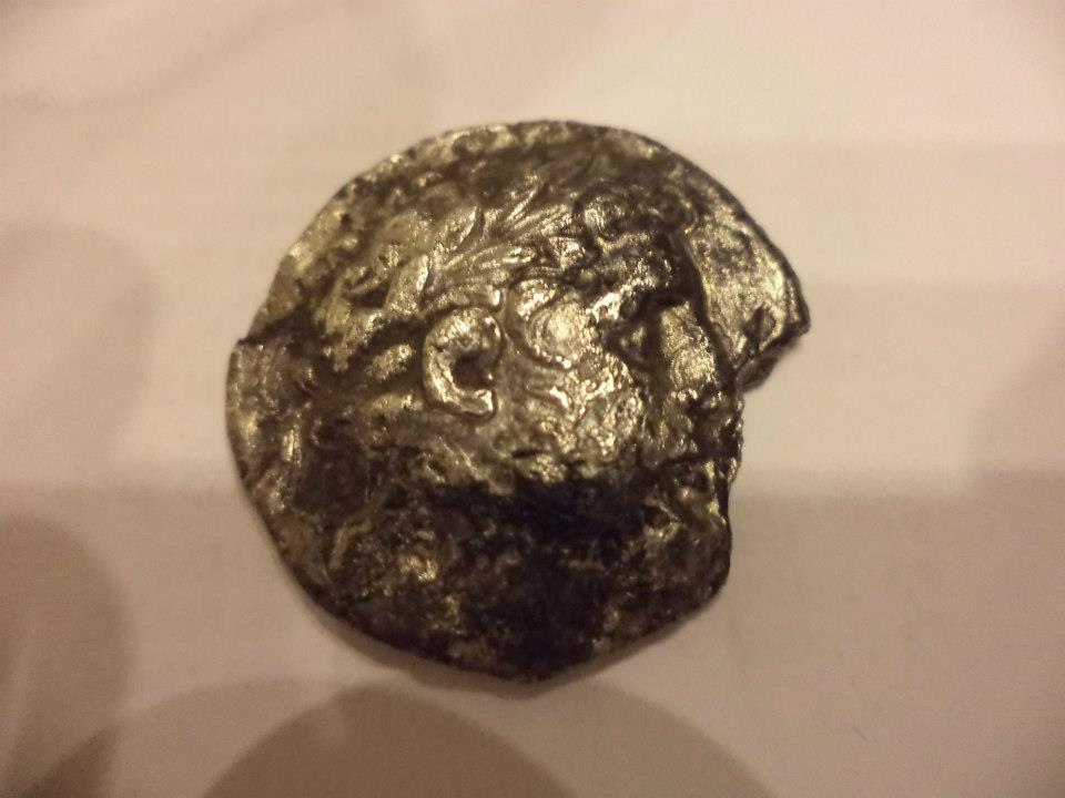 Does-Anyone-Know-If-These-Coins-Are-Fake-Or-Genuine?