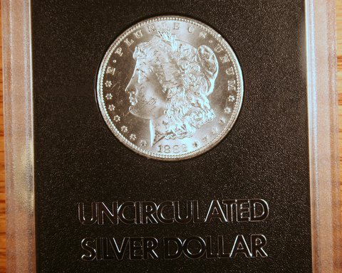 1882-CC-VAM-Help-Please