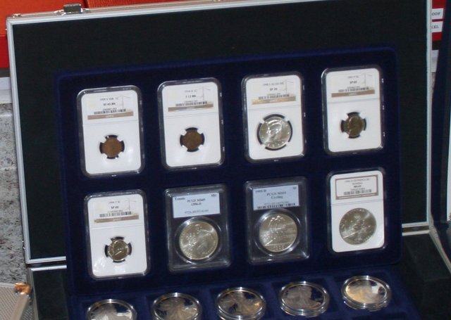 Suggestions-For-Storing/Displaying-Slabbed-Coins