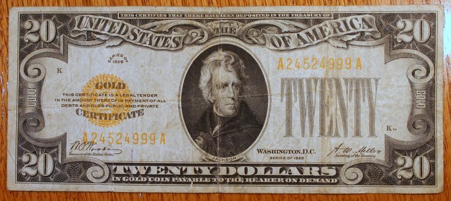 1928-Gold-Certificate-$10-And-$20