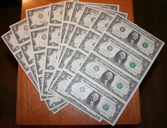 Currency-Four-Note-Sheets-Are-They-Worth-Keeping