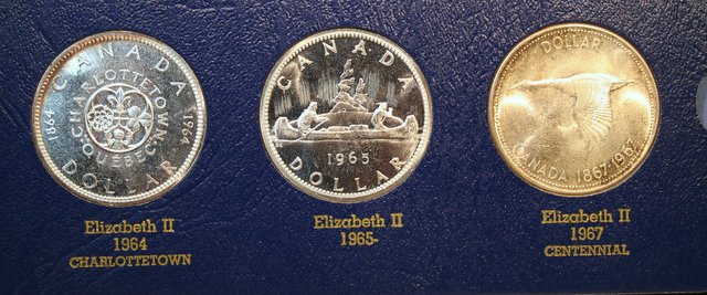 Canadian-Type-Set